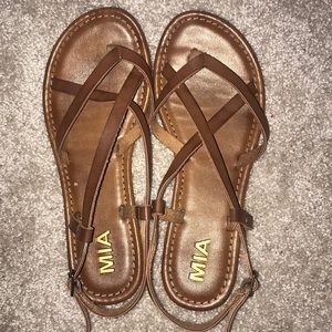 Mia Sandals